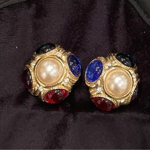 Vintage clip on earrings